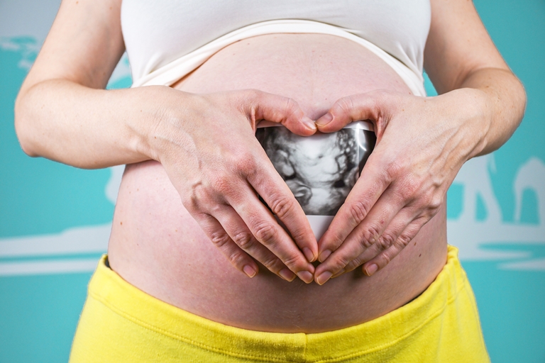 Cách xem rốn dự đoán giới tính thai nhi